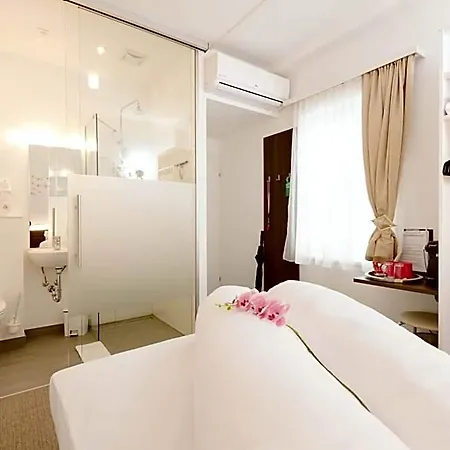 Motel Velden24 - Create Your Own