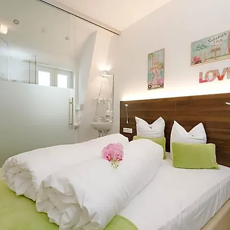 Motel Velden24 - Create Your Own
