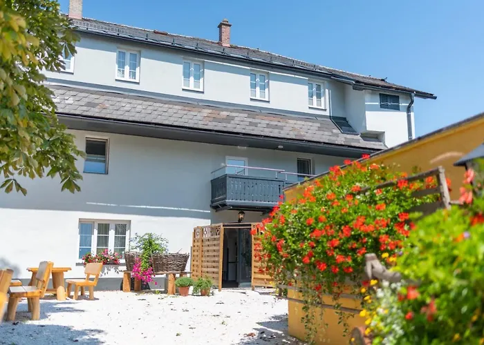 Velden24 - Create Your Own 2* Velden am Wörthersee