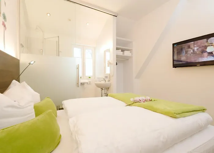 Velden24 - Create Your Own 2* Velden am Wörthersee