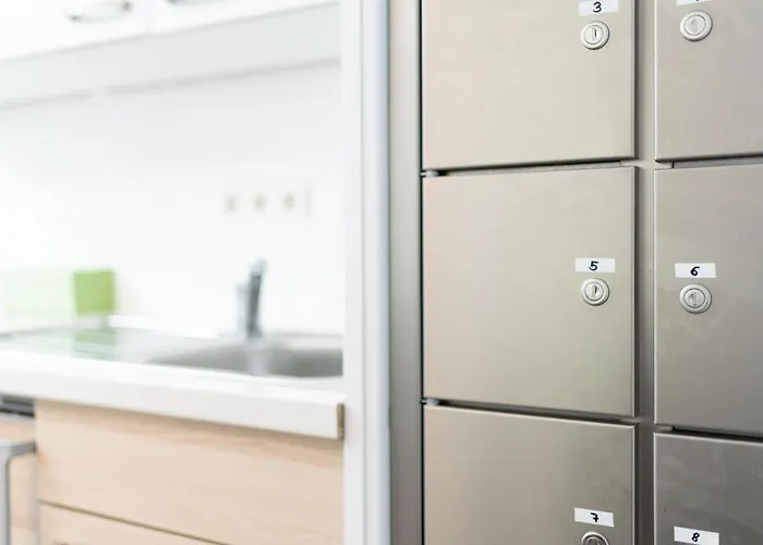 Velden24 - Create Your Own 2*